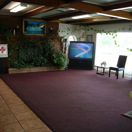 Town House Motel Tupelo Interior photo